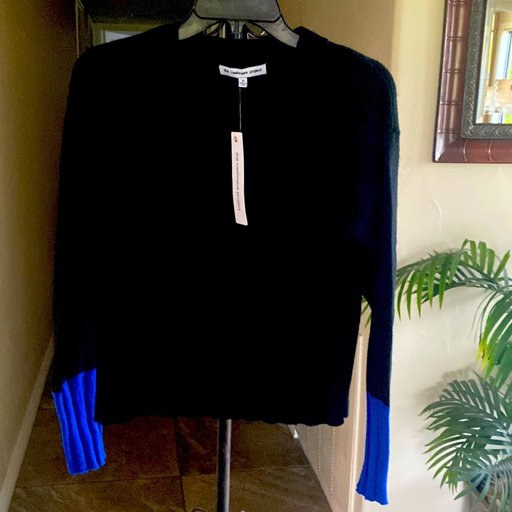 NEW 100% Cashmere Sweater